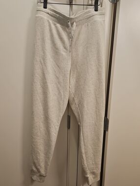 NWT Womens Cream Jogger Sweatpants - Old Navy